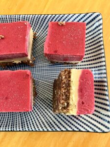 Crunchy Raspberry Raw Slice